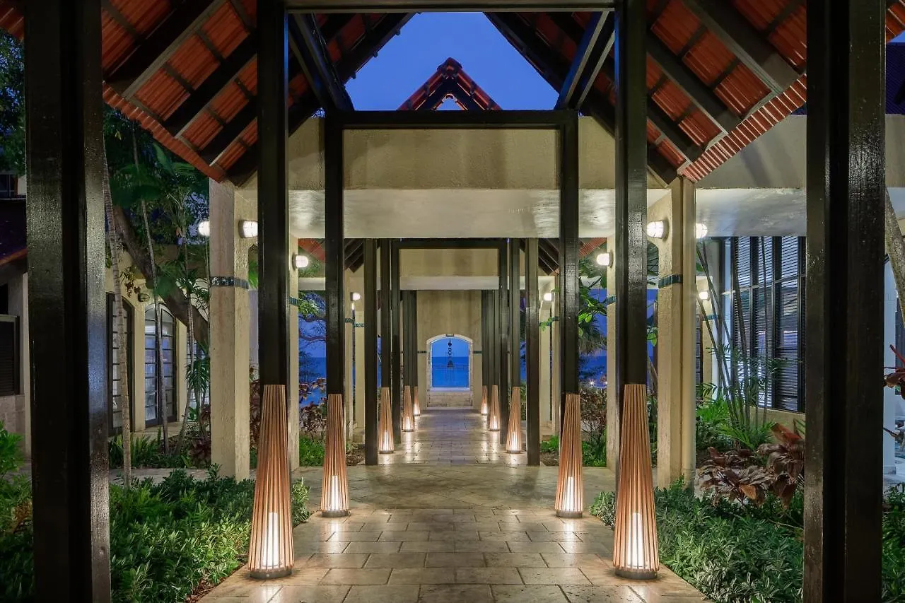 Carambola Beach Resort St. Croix, Us Virgin Islands Fountain